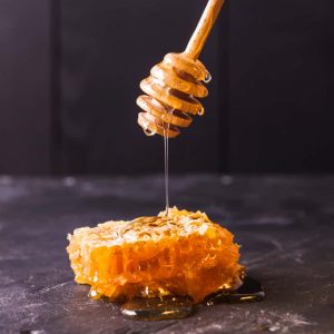 raw honey to be used in a soothing hair mask